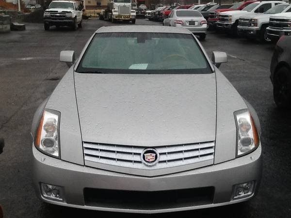 2005 Cadillac XLR