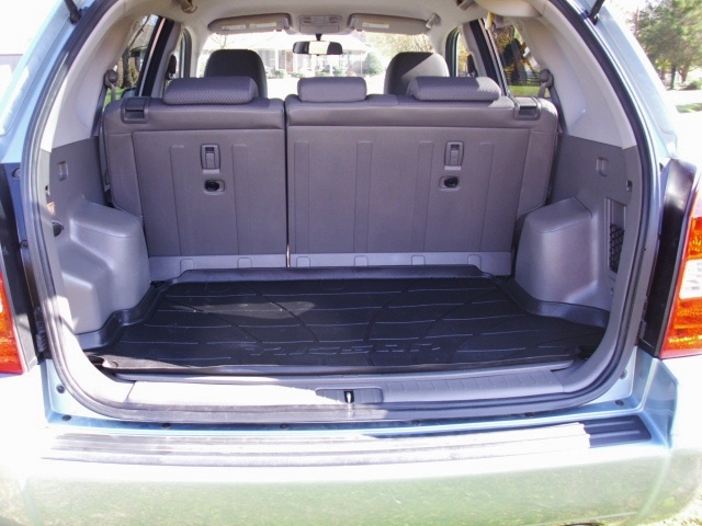 Hyundai tucson card slot