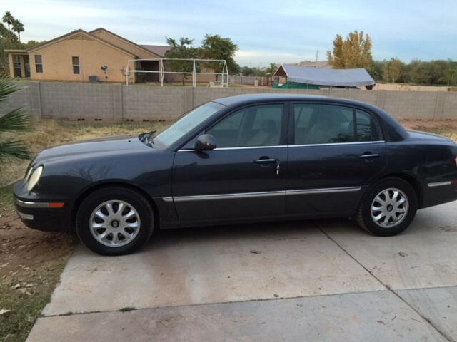 2004 Kia Amanti