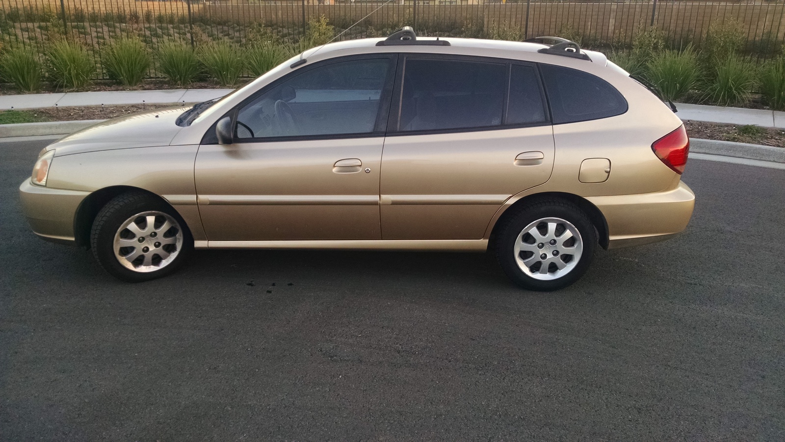 2003 Kia Rio