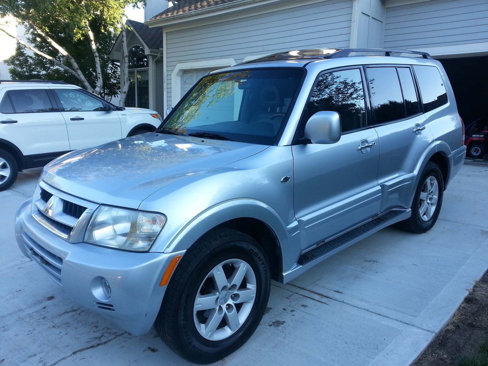 2006 Mitsubishi Montero