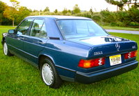 1987 Mercedes-Benz 190-Class Overview 1987 Mercedes-Benz 190-Class Overview