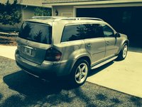 2008 Mercedes-Benz GL-Class Overview 2008 Mercedes-Benz GL-Class Overview