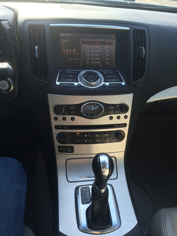 2009 Infiniti G37