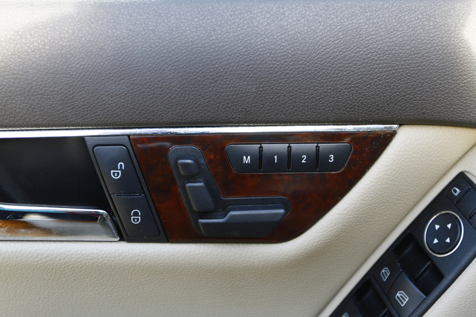 2010 Mercedes-Benz C-Class