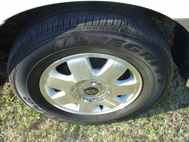 2003 Kia Sedona