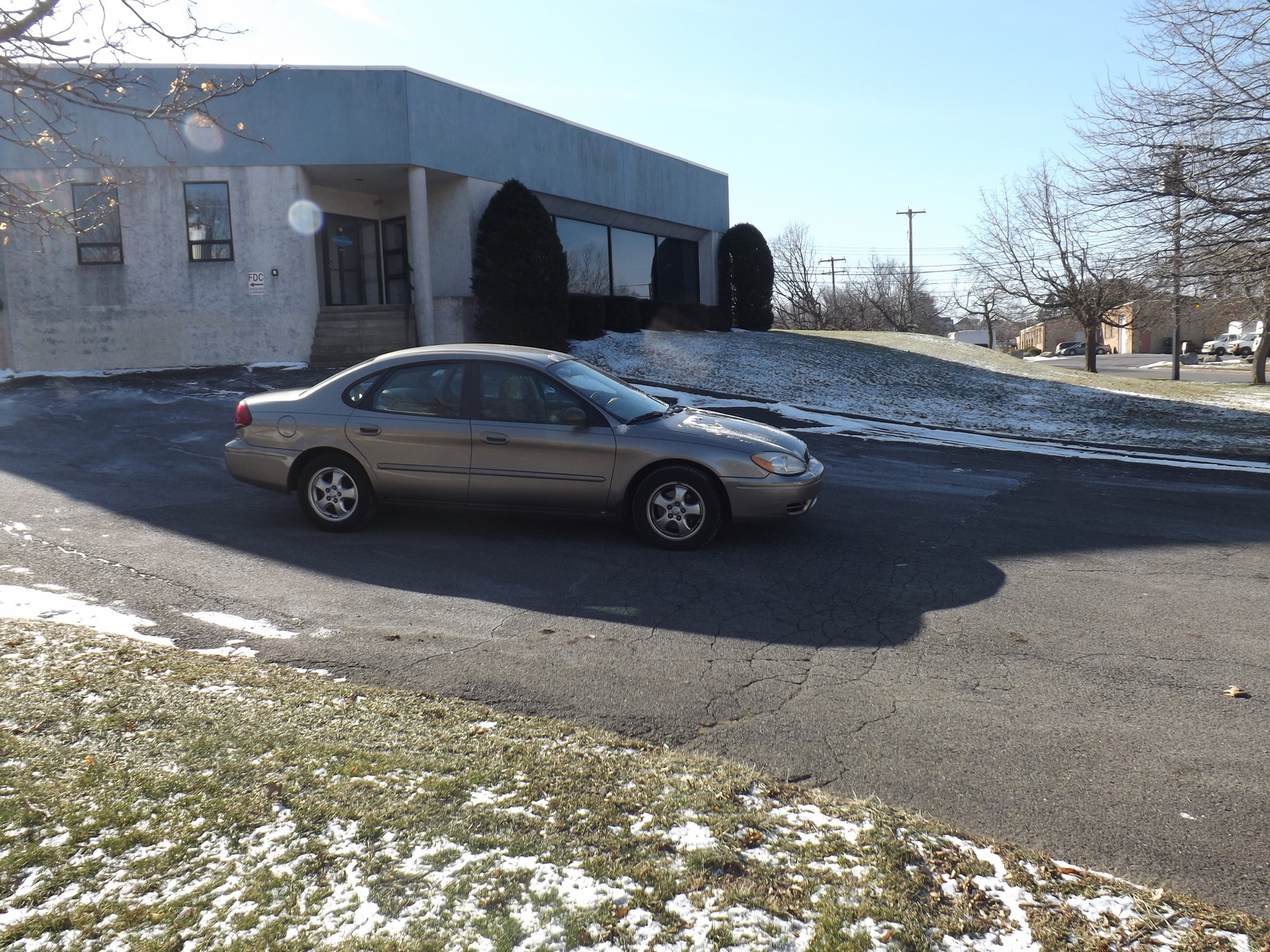 2005 Ford Taurus