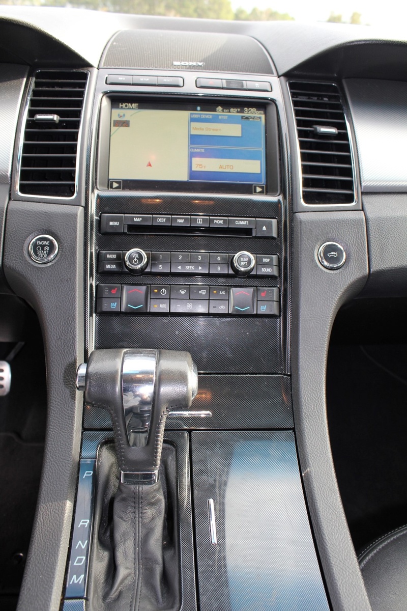 2010 Ford Taurus