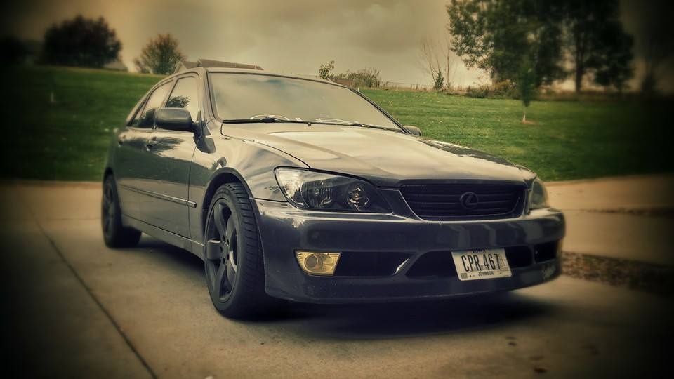 2001 Lexus IS 300
