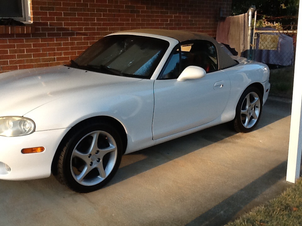 2002 Mazda MX-5 Miata