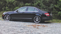 1996 Mercedes-Benz 300-Class Overview 1996 Mercedes-Benz 300-Class Overview