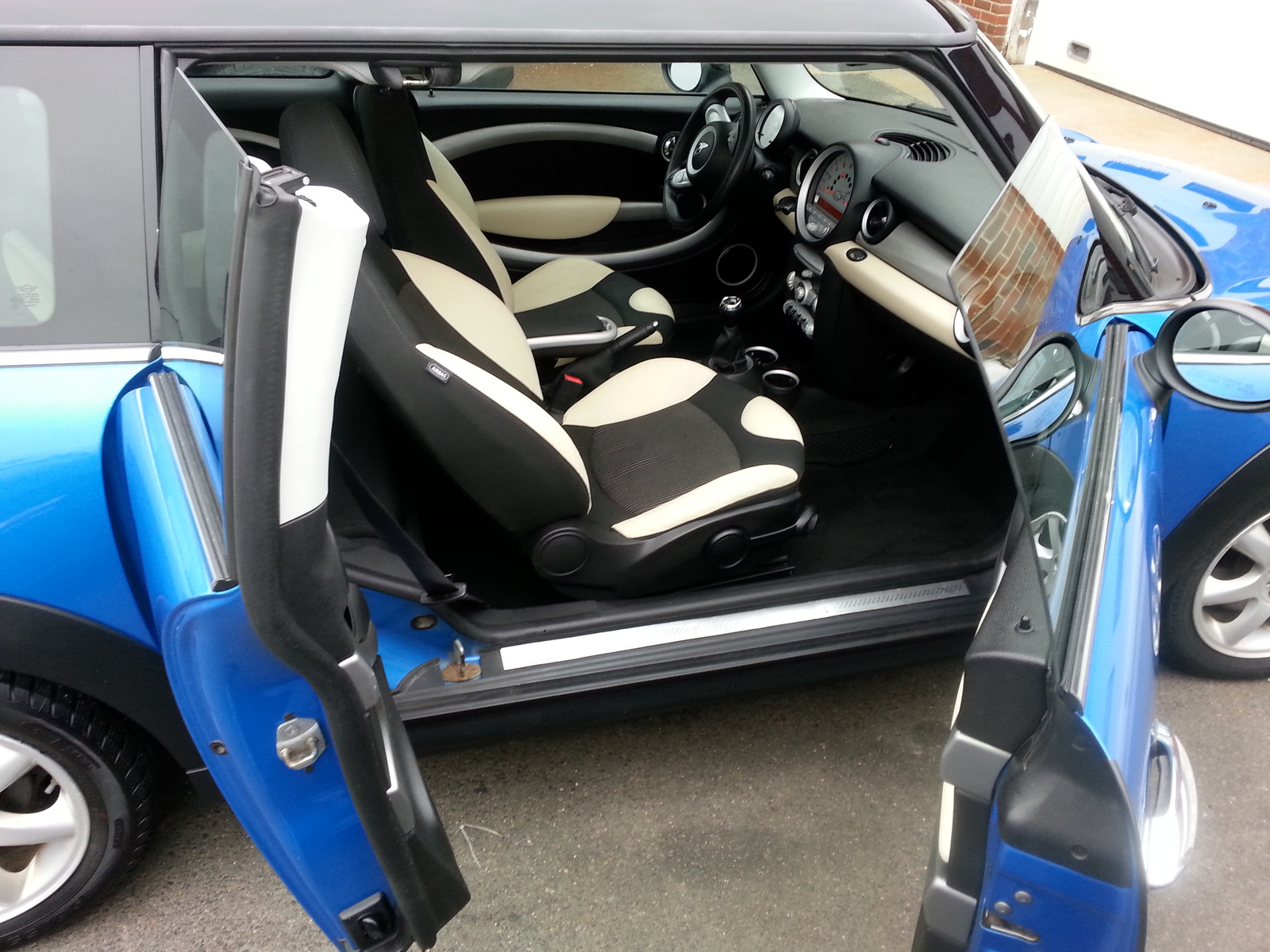 2010 MINI Cooper Clubman