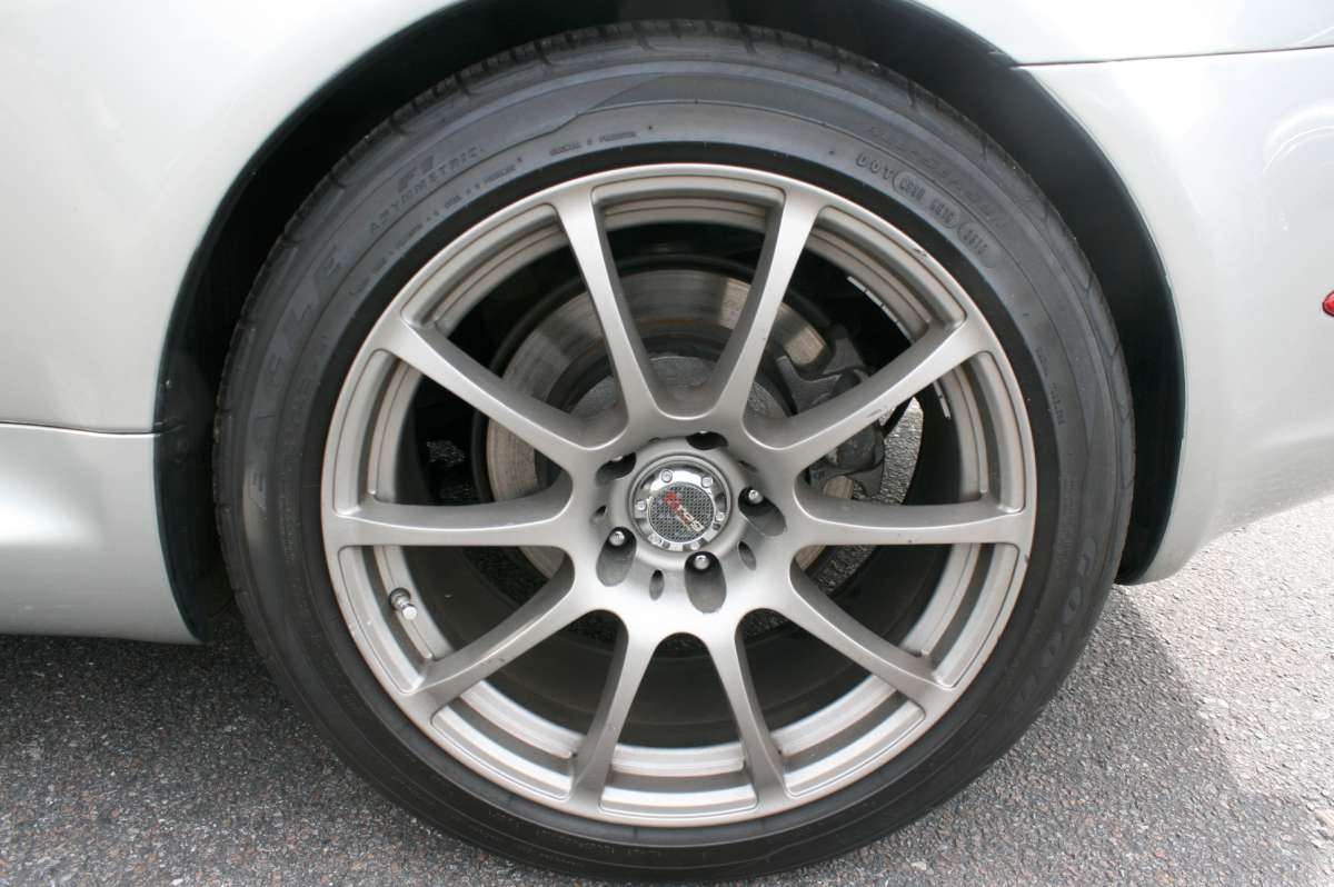 2004 Lexus SC 430