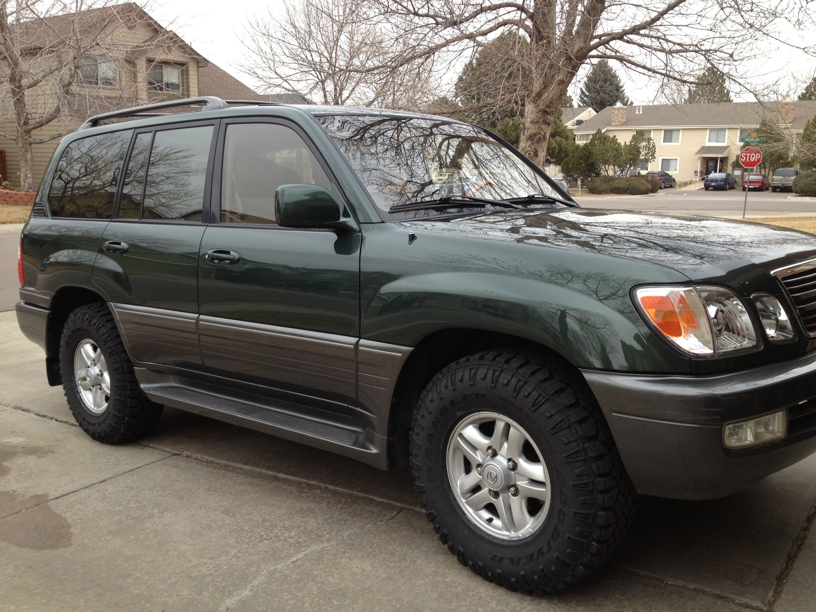 2000 Lexus LX 470