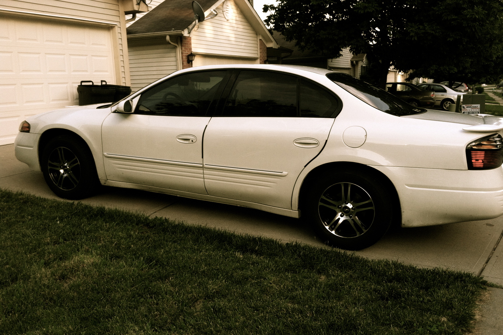 2005 Pontiac Bonneville