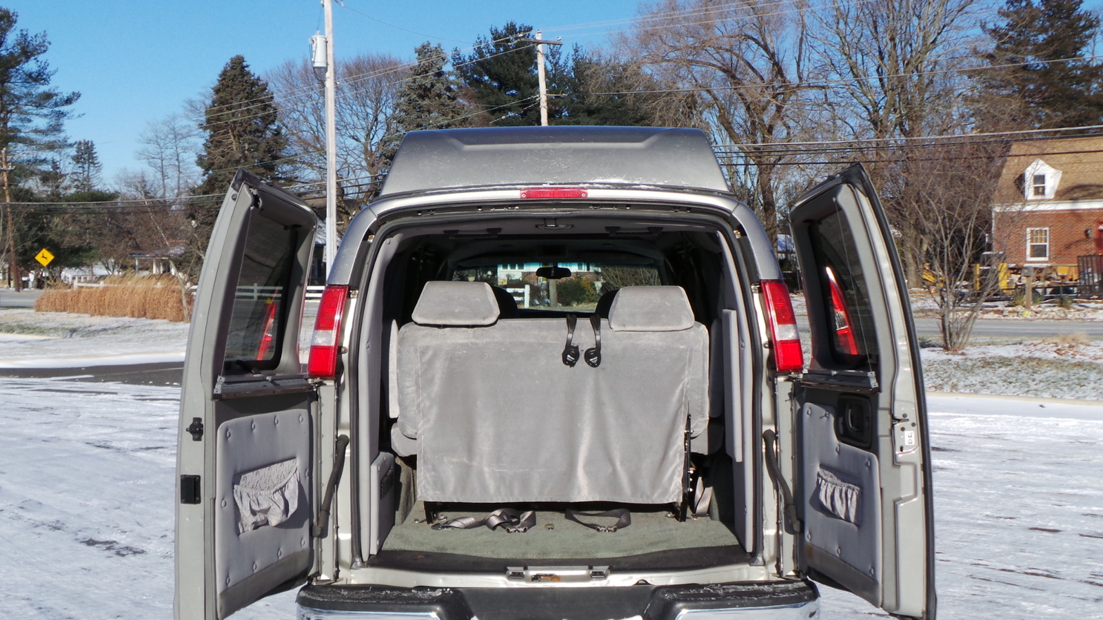 2003 GMC Savana