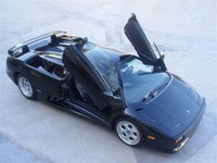 1997 Lamborghini Diablo Overview 1997 Lamborghini Diablo Overview