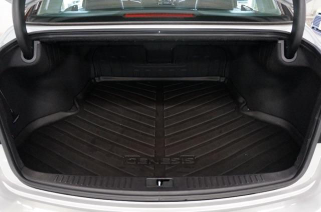 2012 Hyundai Genesis