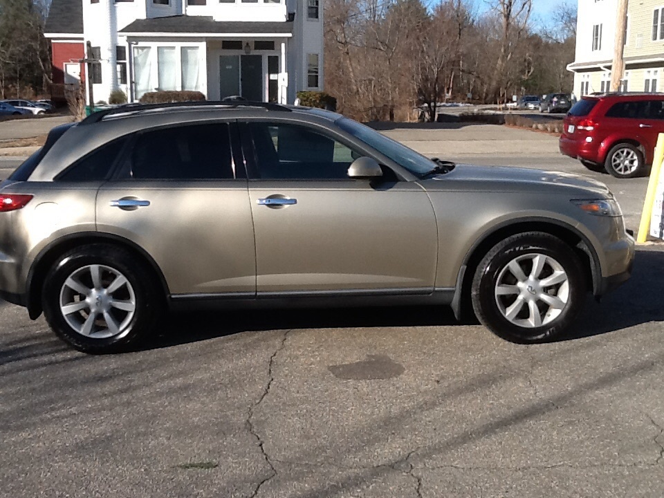 2005 Infiniti FX35