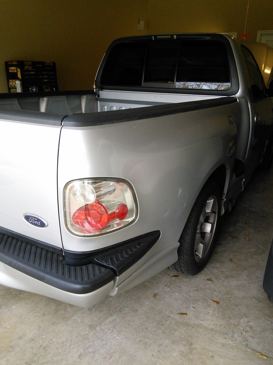 2001 Ford F-150 SVT Lightning