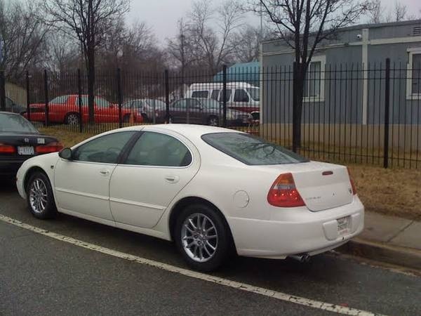 2002 Chrysler 300M