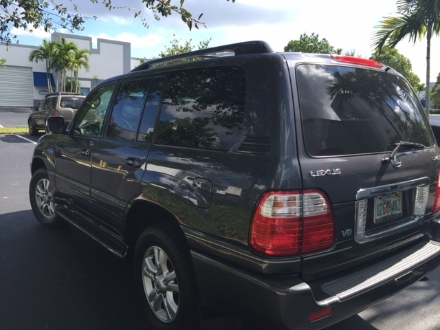 2005 Lexus LX 470