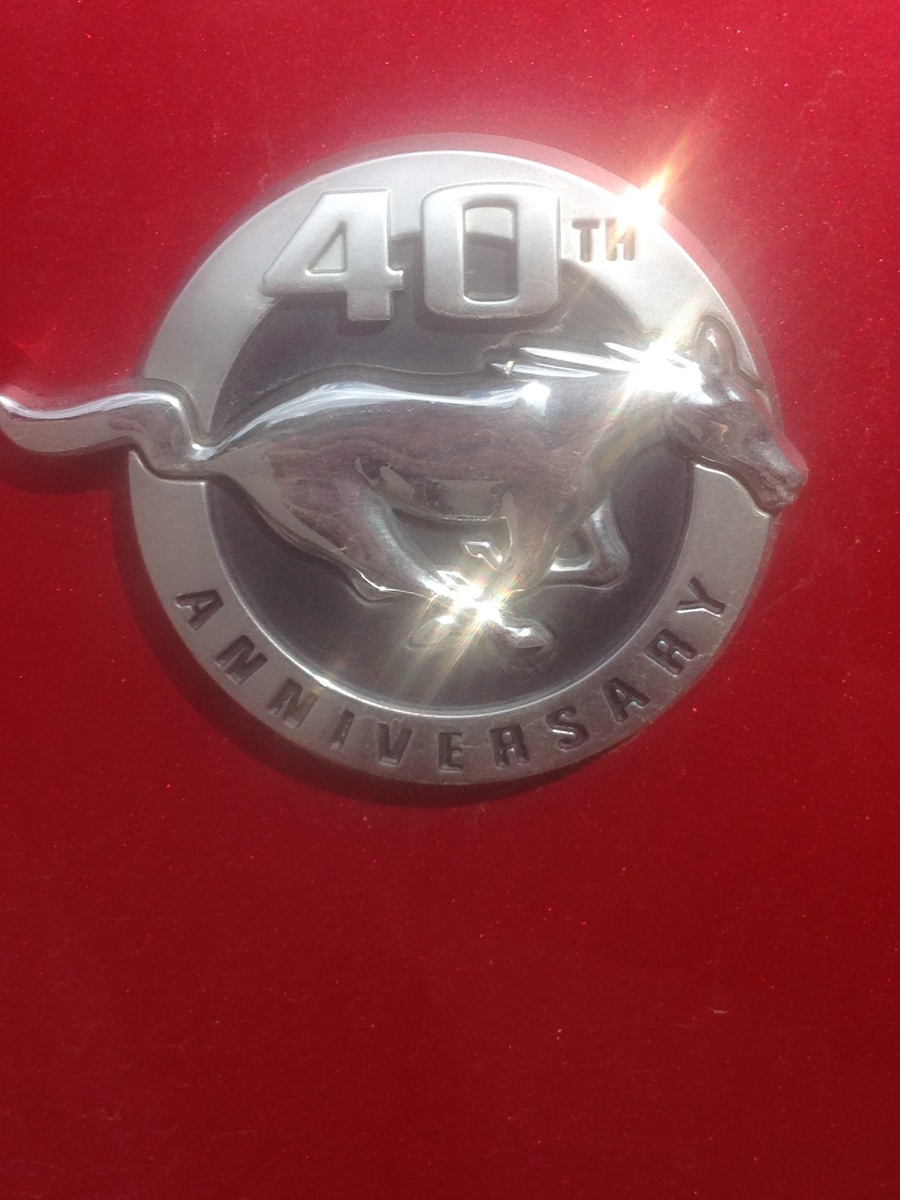 2004 Ford Mustang