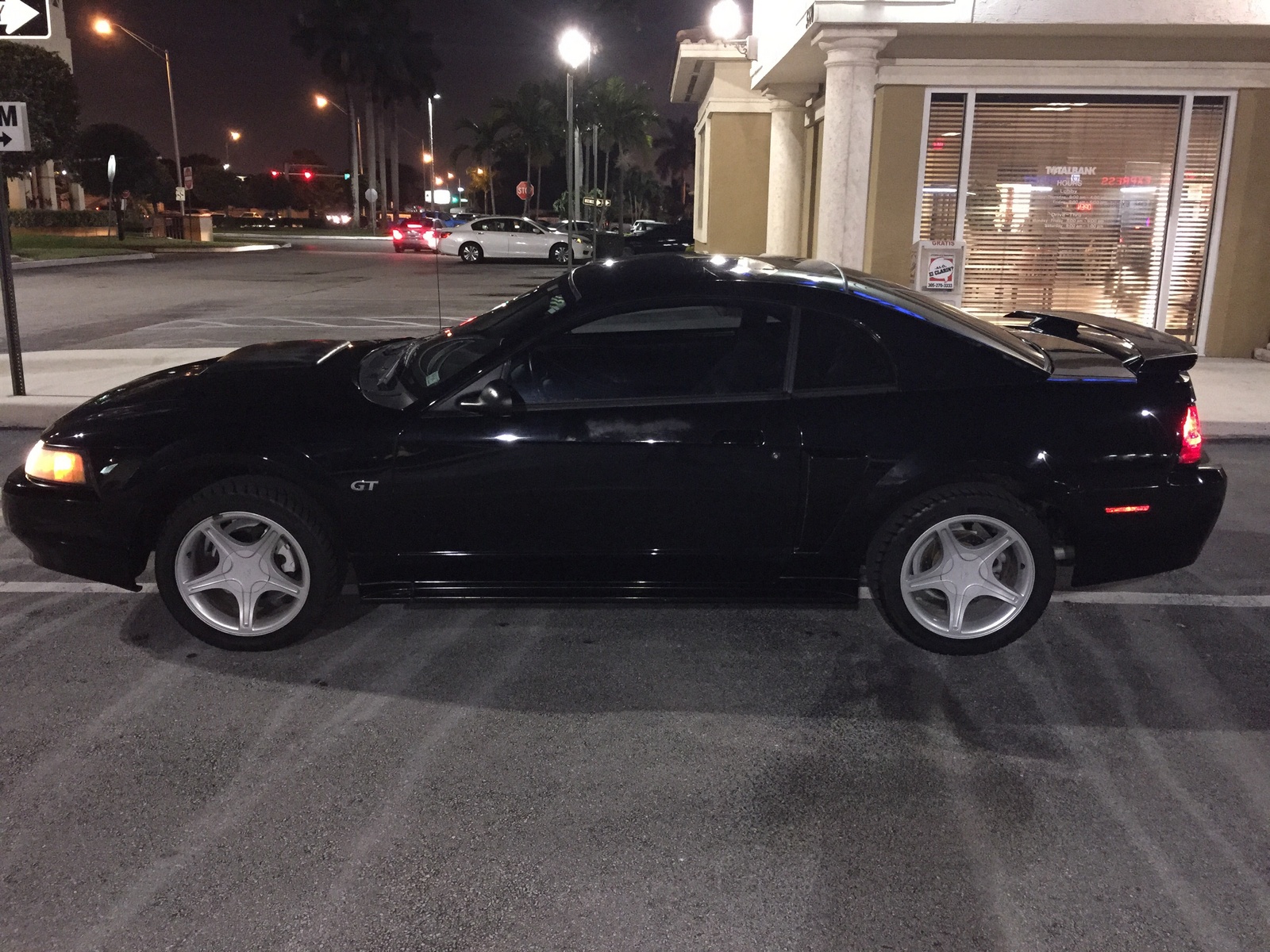 2001 Ford Mustang