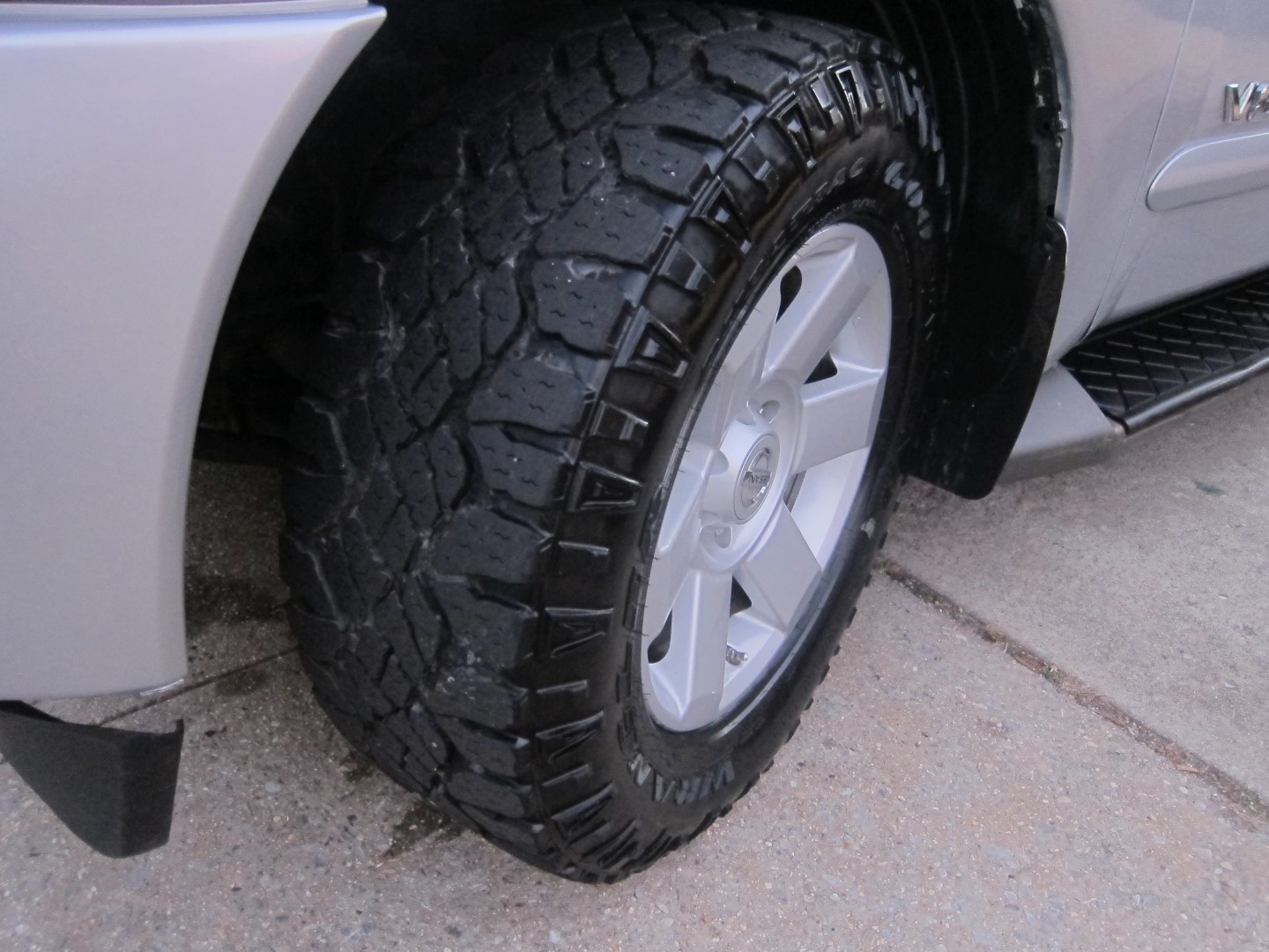 2006 Nissan Armada