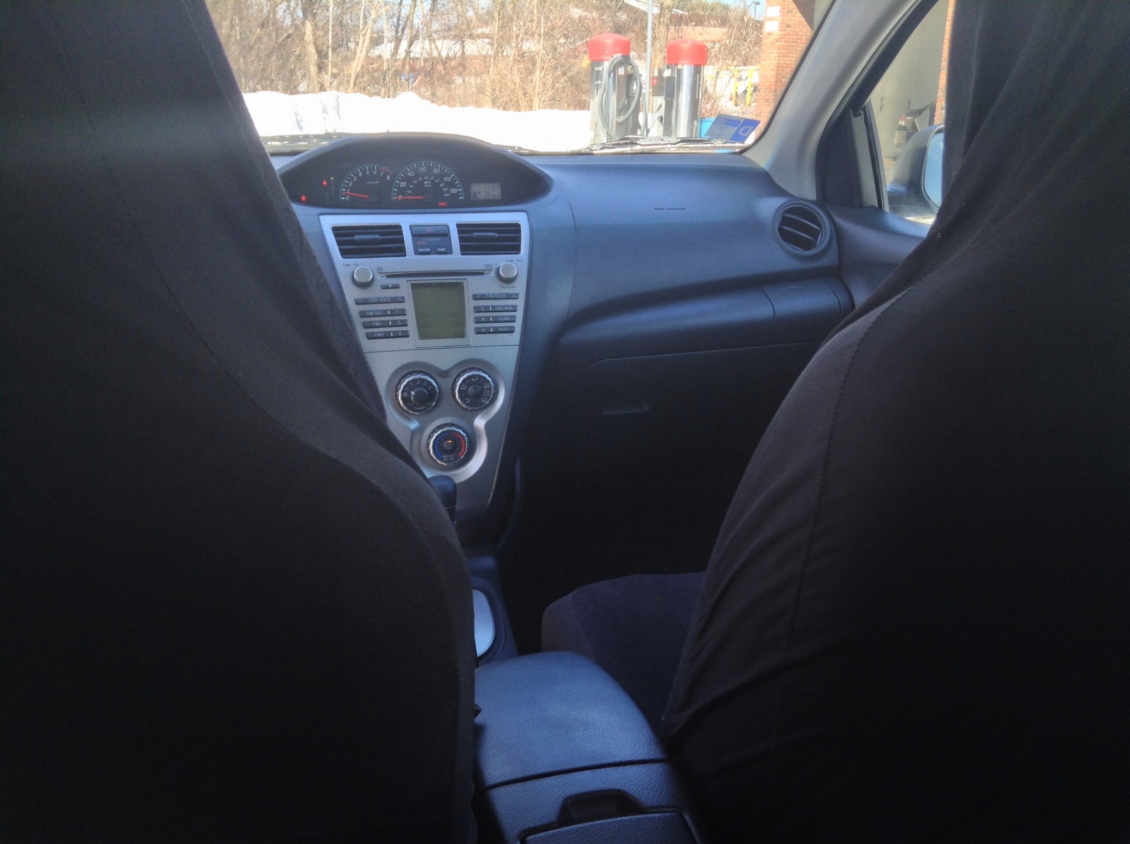 2011 Toyota Yaris