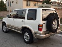1998 Acura SLX Overview 1998 Acura SLX Overview