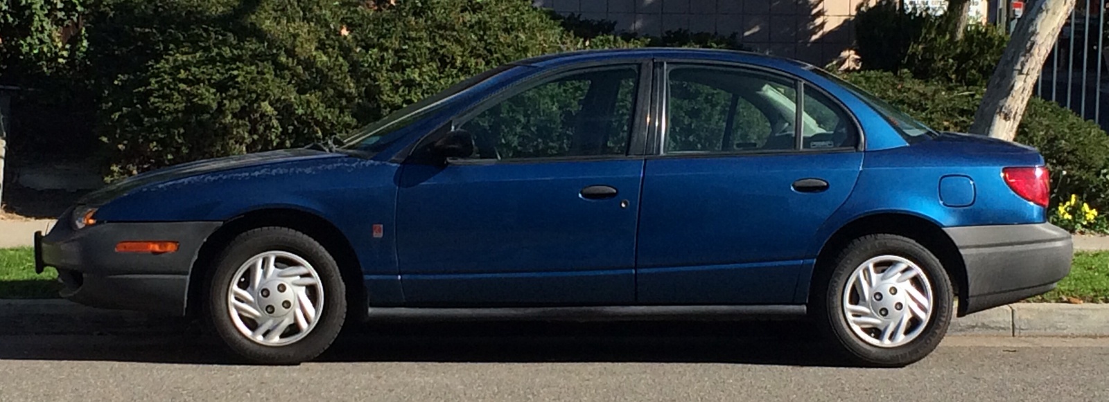 2000 Saturn S-Series