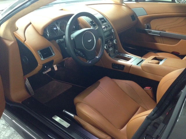 2012 Aston Martin V8 Vantage