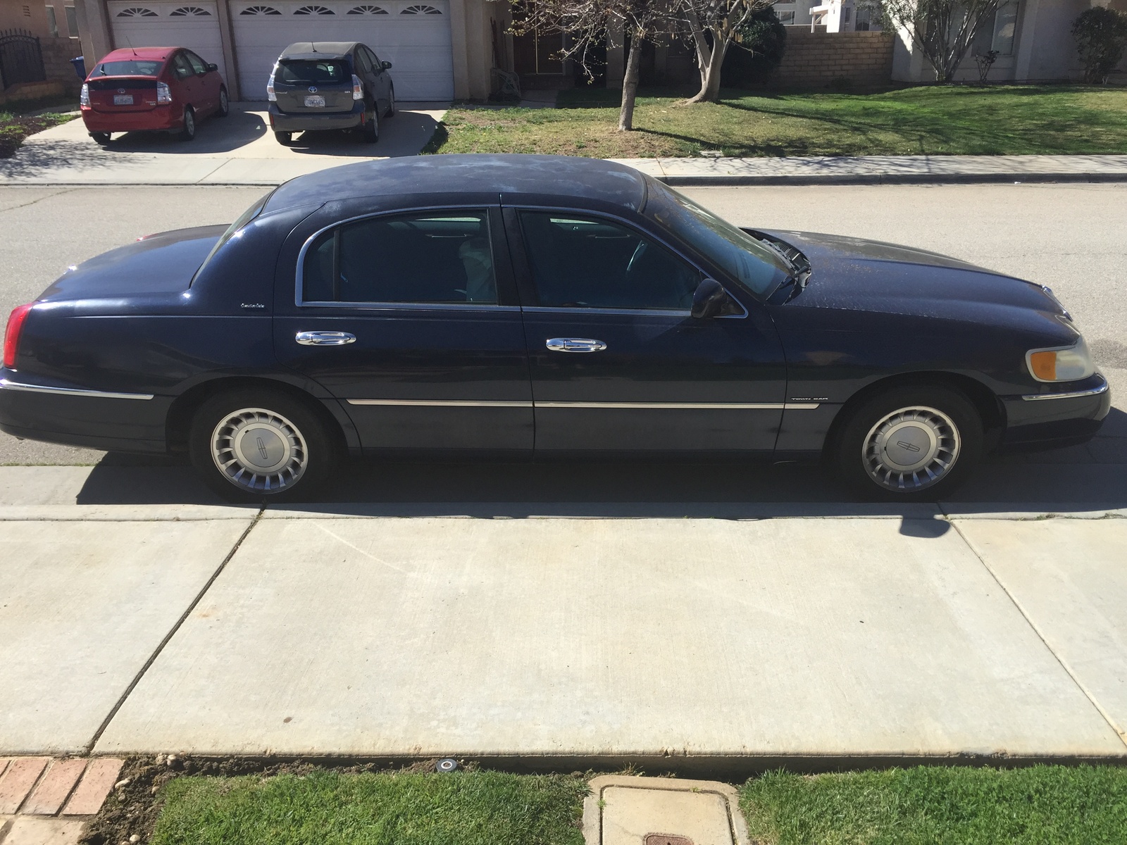 2001 Lincoln Town Car