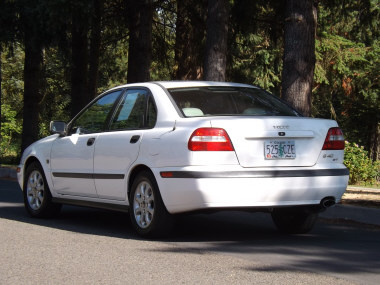 2001 Volvo S40