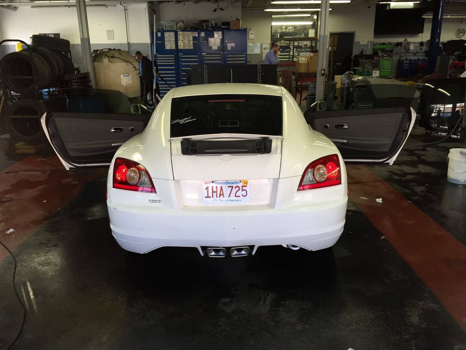 2004 Chrysler Crossfire
