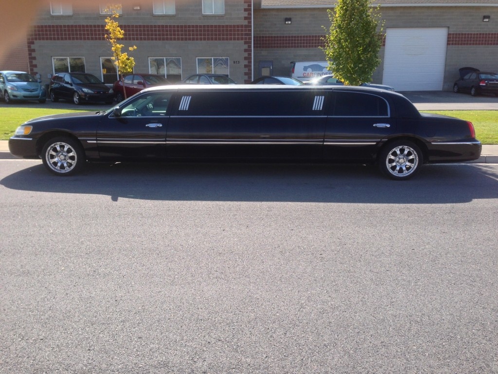 2000 Lincoln Town Car
