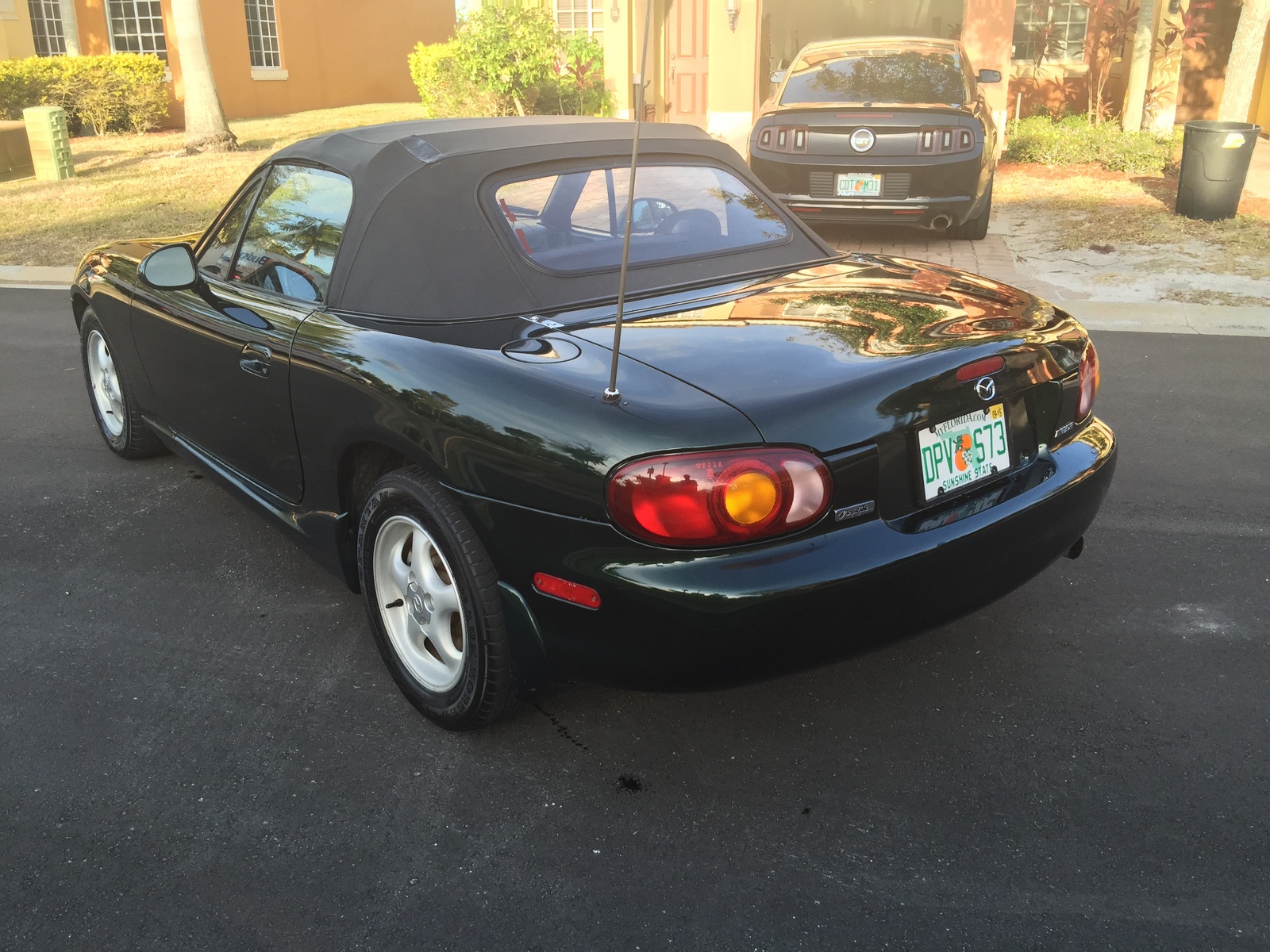 2000 Mazda MX-5 Miata