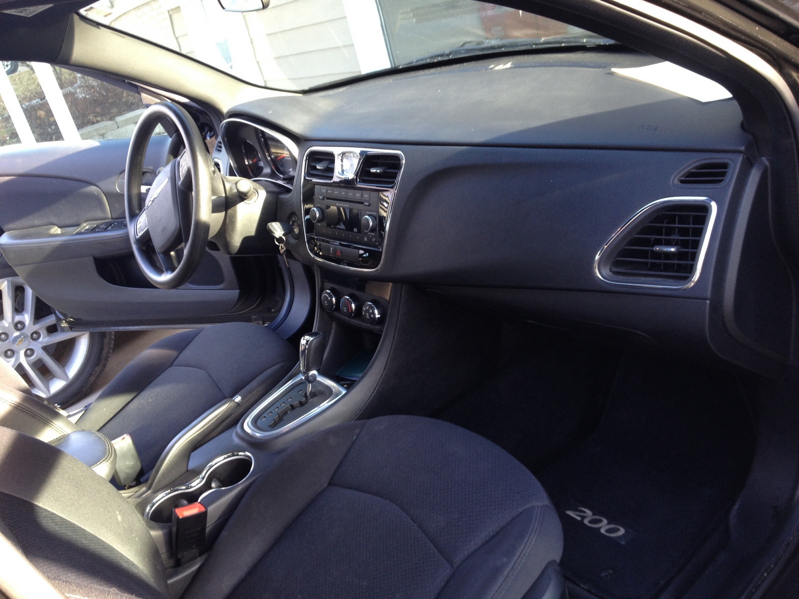 2012 Chrysler 200 Interior Pictures Cargurus
