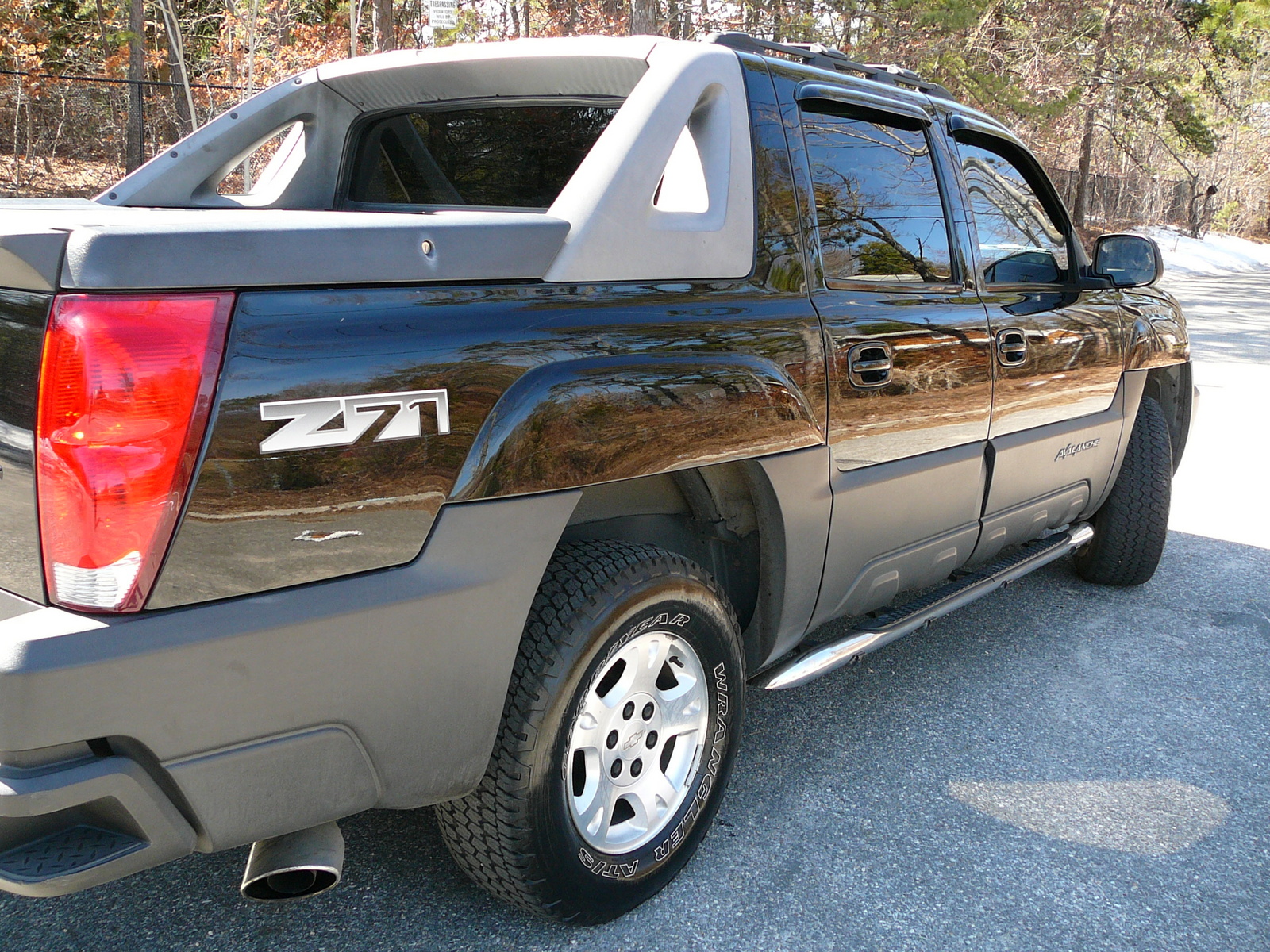 2004 Chevrolet Avalanche Overview CarGurus