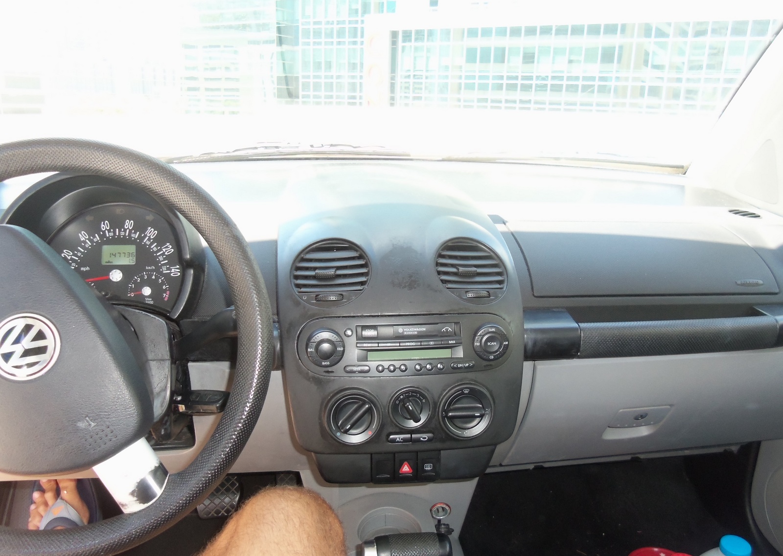 2000 vw beetle interior doors lever and mirror controls