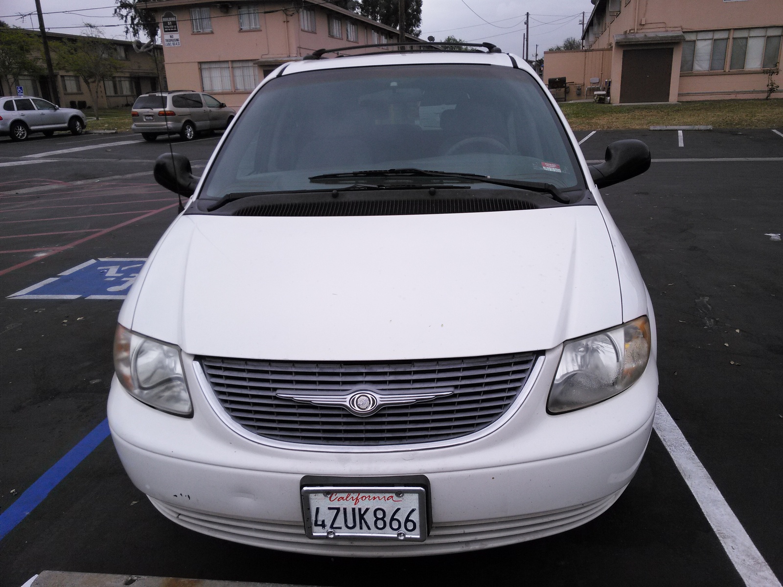 Chrysler town and country vibration #2