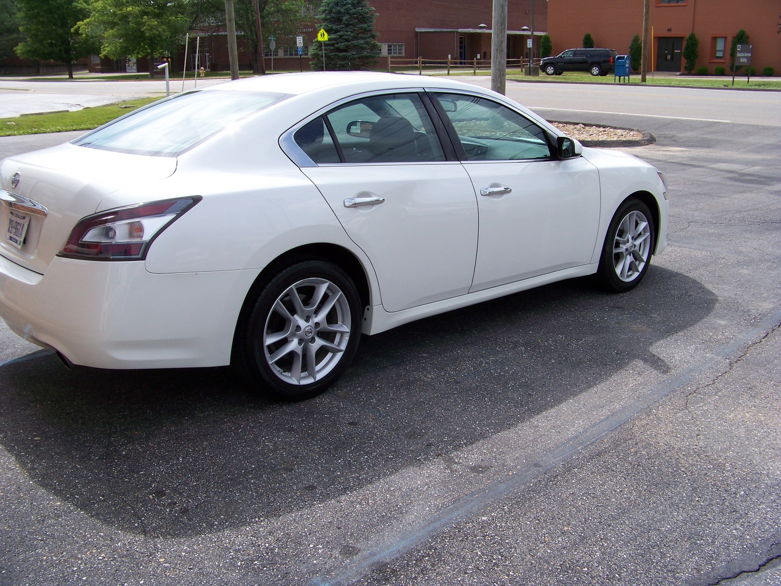 Nissan maxima for sale in canada #4