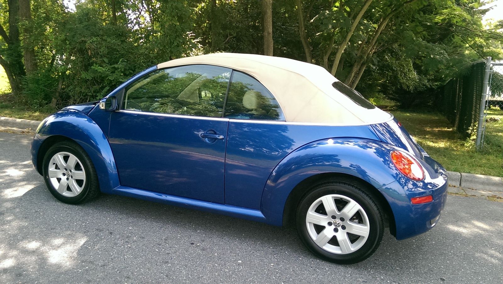 2007 Volkswagen Beetle 2.5L Convertible For Sale CarGurus