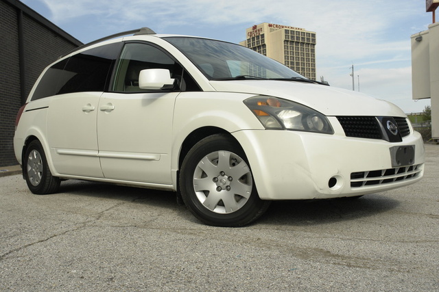 2005 Nissan quest base model #2