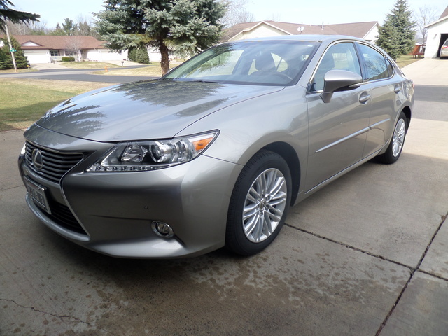 2015 Lexus ES 350 - Test Drive Review - CarGurus