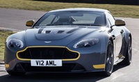 2017 Aston Martin V12 Vantage Picture Gallery