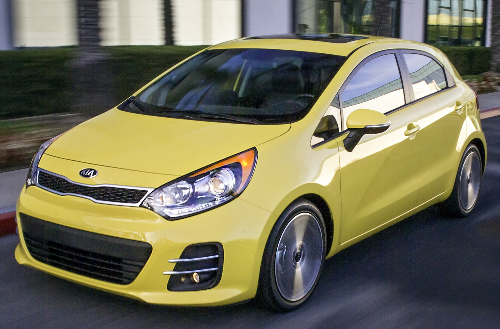 Kia Rio в Америке