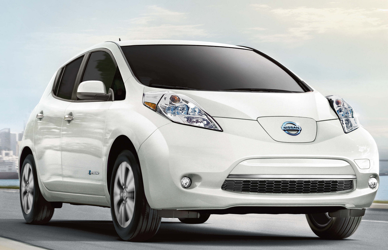 Nissan leaf картинки