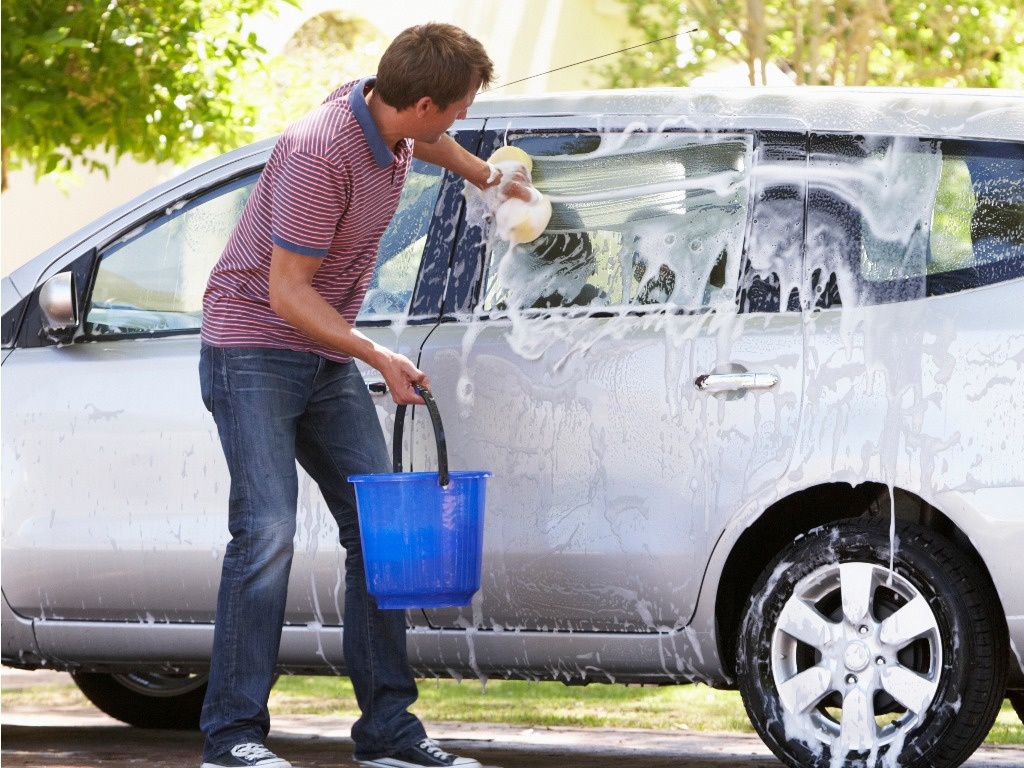 cleaning the car 